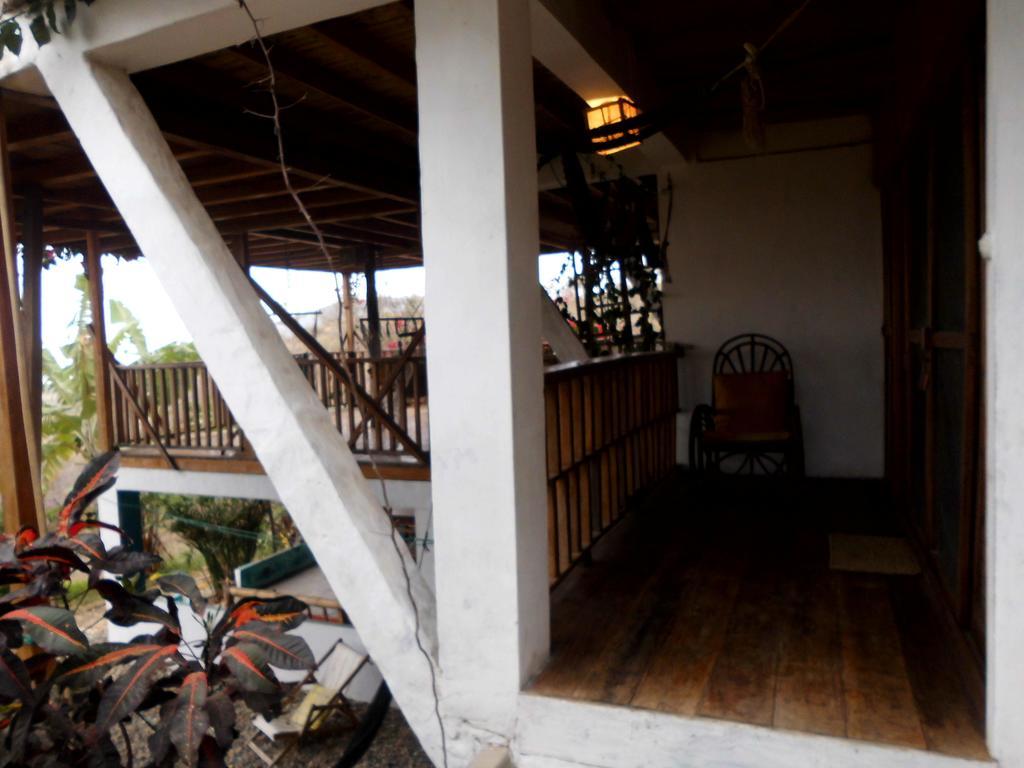 Maremonti Bed & Breakfast Puerto Lopez Bagian luar foto