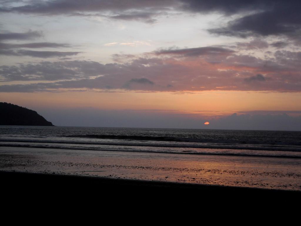 Maremonti Bed & Breakfast Puerto Lopez Bagian luar foto