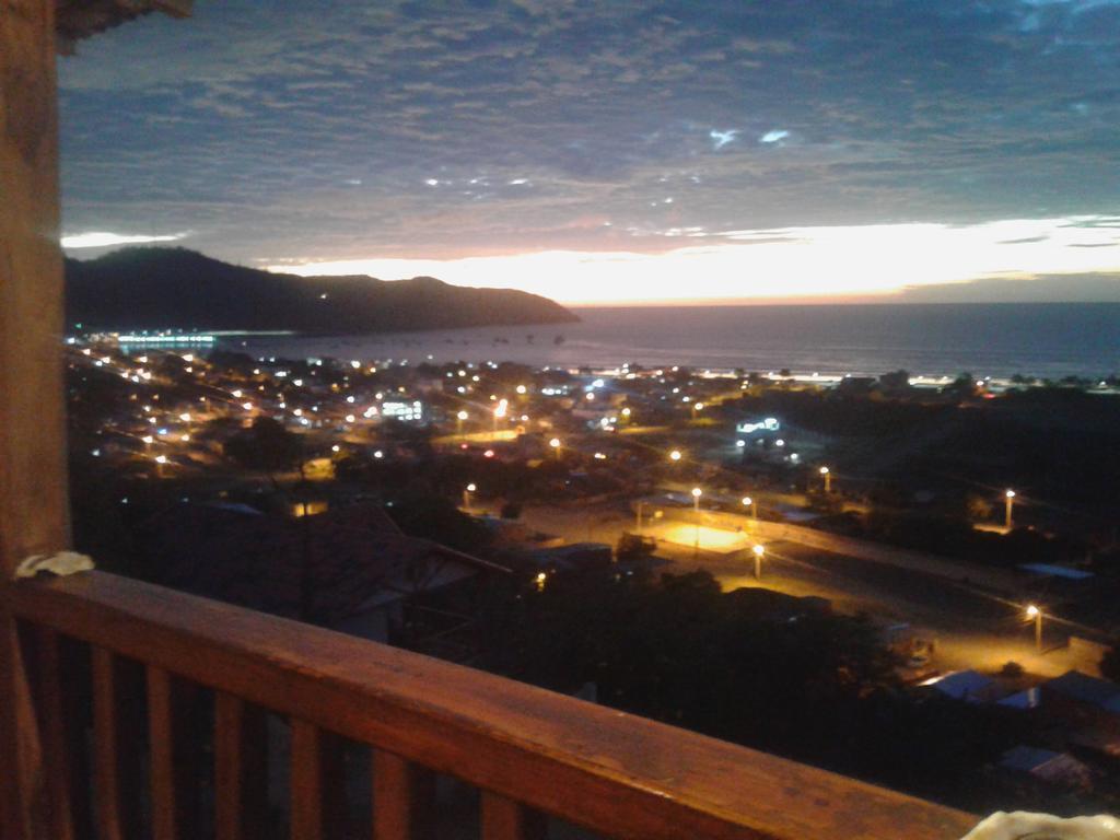 Maremonti Bed & Breakfast Puerto Lopez Bagian luar foto