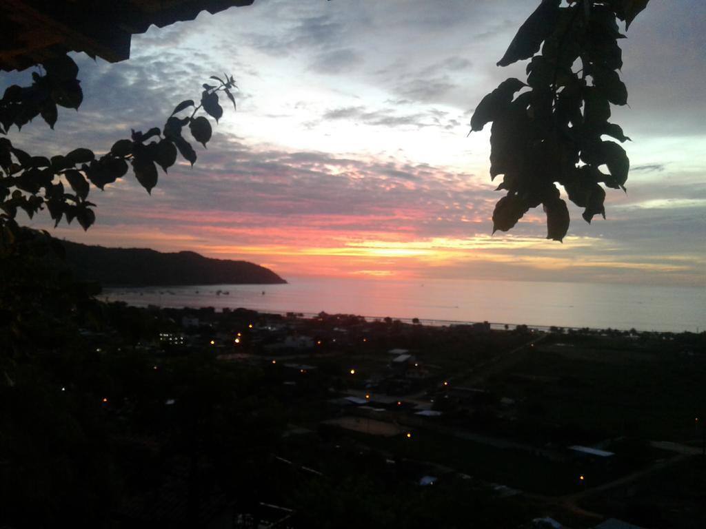 Maremonti Bed & Breakfast Puerto Lopez Bagian luar foto